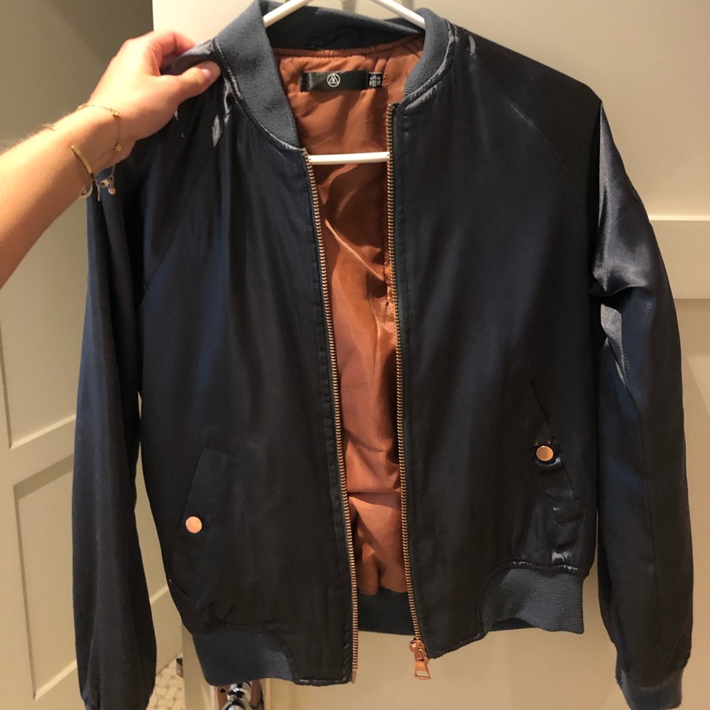 Missguided silver silky bomber